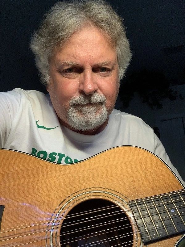 Guy Savino performing 2025
